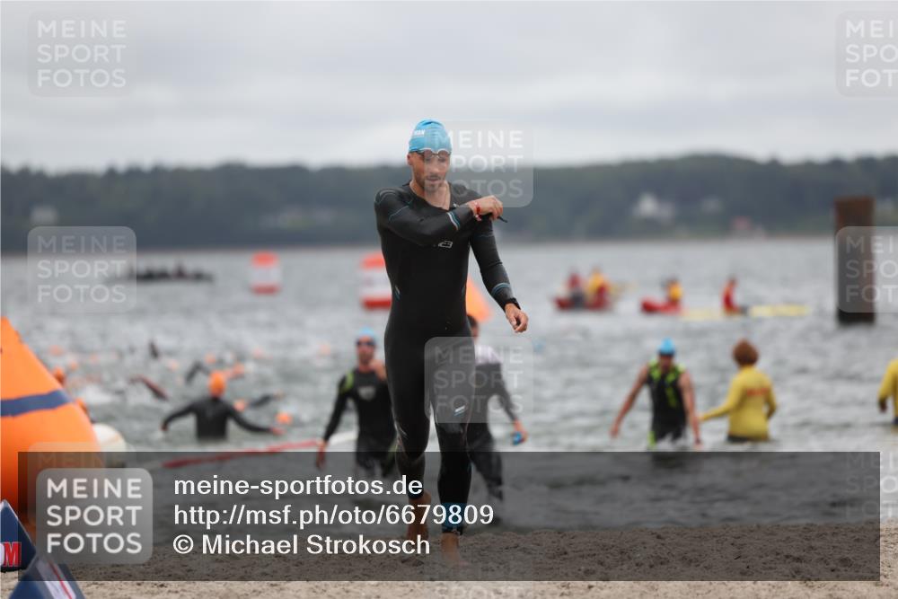 04.08.2024 - OstseeMan Michael Strokosch http://msf.ph/oto/6679809 04.08.2024 09:45:47 Schwimmen 227, 247, 252, 283, 305, 1158, 1161, 1161, 1168, 1172, 1174, 1175, 1176, 1182, 1193, 1193, 1201, 1210, 1210, 1212, 1218, 1218, 1221, 1221, 1225, 1225, 1230, 1230, 1245, 1253, 1280, 1280, 1296, 1296 meine-sportfotos.de