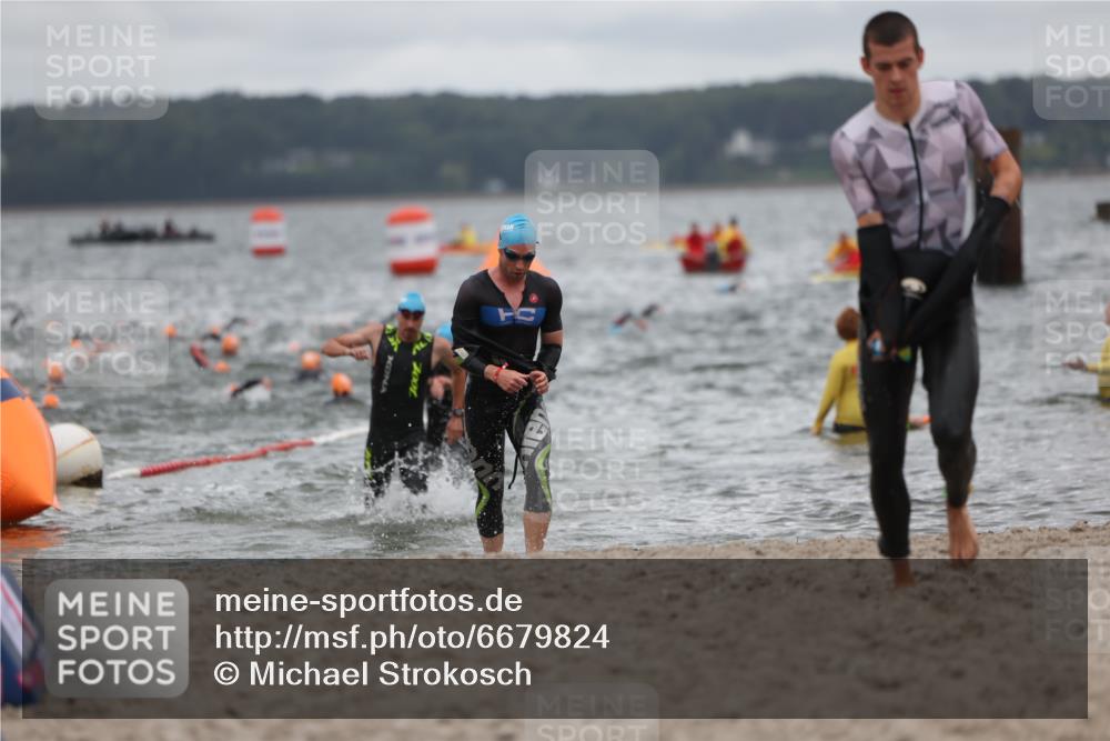 04.08.2024 - OstseeMan Michael Strokosch http://msf.ph/oto/6679824 04.08.2024 09:45:53 Schwimmen 227, 247, 252, 259, 283, 1158, 1161, 1161, 1172, 1174, 1174, 1175, 1182, 1193, 1193, 1201, 1201, 1210, 1210, 1212, 1218, 1218, 1221, 1221, 1225, 1225, 1230, 1230, 1245, 1253, 1280, 1280, 1292, 1296, 1296 meine-sportfotos.de