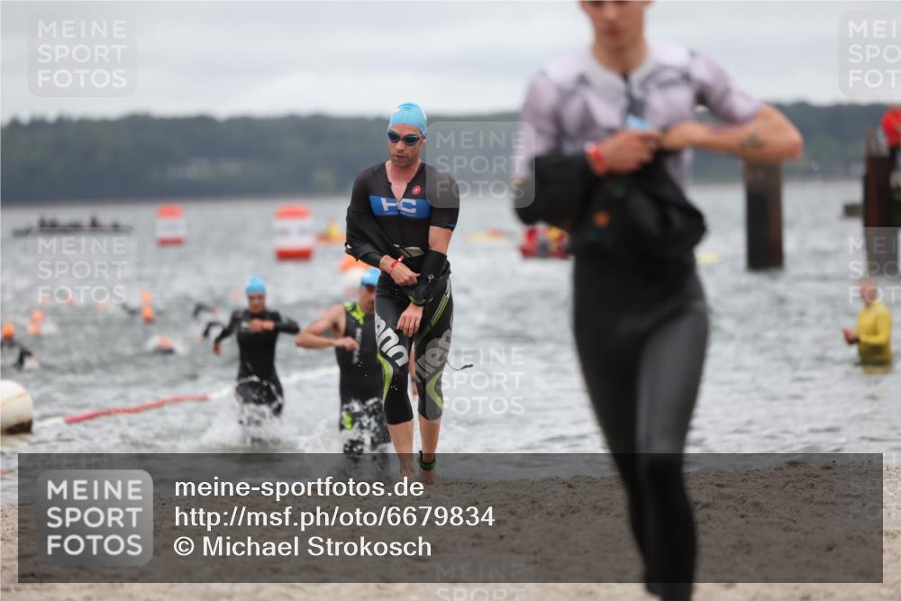 04.08.2024 - OstseeMan Michael Strokosch http://msf.ph/oto/6679834 04.08.2024 09:45:55 Schwimmen 227, 247, 252, 259, 283, 1158, 1161, 1161, 1172, 1174, 1174, 1182, 1193, 1193, 1201, 1201, 1210, 1210, 1212, 1218, 1218, 1221, 1221, 1225, 1225, 1230, 1230, 1253, 1253, 1280, 1280, 1287, 1292, 1296, 1296 meine-sportfotos.de