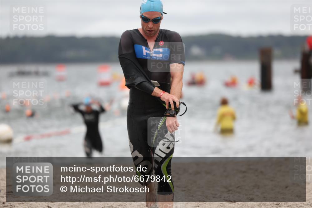 04.08.2024 - OstseeMan Michael Strokosch http://msf.ph/oto/6679842 04.08.2024 09:45:59 Schwimmen 227, 247, 252, 259, 283, 1158, 1161, 1161, 1173, 1174, 1174, 1182, 1193, 1193, 1201, 1201, 1210, 1210, 1212, 1215, 1218, 1218, 1221, 1221, 1225, 1225, 1230, 1230, 1253, 1253, 1280, 1280, 1287, 1287, 1292, 1296, 1296 meine-sportfotos.de