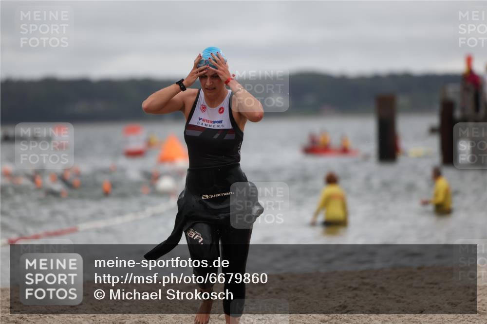 04.08.2024 - OstseeMan Michael Strokosch http://msf.ph/oto/6679860 04.08.2024 09:46:08 Schwimmen 252, 259, 283, 1173, 1174, 1174, 1193, 1201, 1201, 1210, 1210, 1212, 1215, 1215, 1218, 1221, 1221, 1239, 1240, 1240, 1253, 1253, 1266, 1287, 1287, 1292, 1296, 1296 meine-sportfotos.de