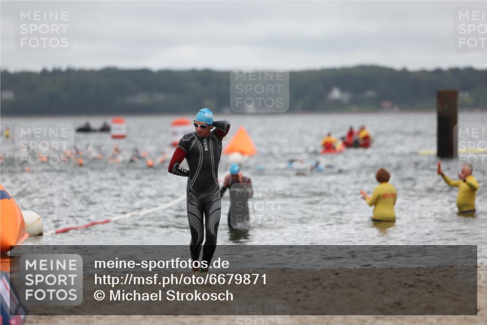 04.08.2024 - OstseeMan Michael Strokosch http://msf.ph/oto/6679871 04.08.2024 09:46:40 Schwimmen 268, 1159, 1159, 1160, 1162, 1166, 1166, 1169, 1178, 1178, 1181, 1183, 1183, 1189, 1205, 1205, 1207, 1207, 1208, 1208, 1241, 1258, 1258, 1259, 1262, 1262, 1266, 1274, 1275, 1276, 1276, 1281, 1281, 1289, 1289, 1295, 1295, 1297 meine-sportfotos.de