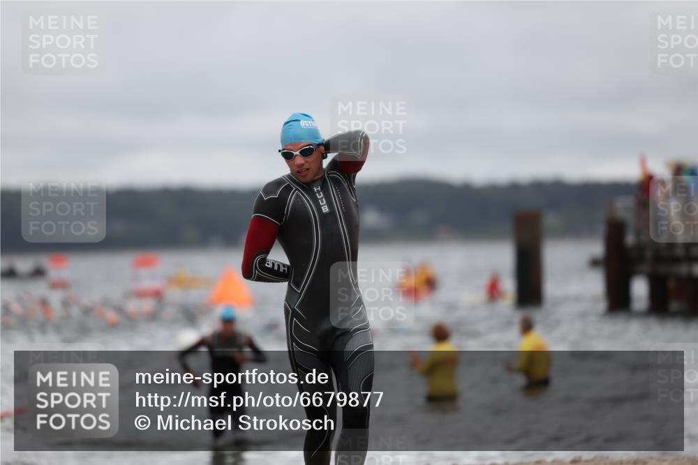 04.08.2024 - OstseeMan Michael Strokosch http://msf.ph/oto/6679877 04.08.2024 09:46:45 Schwimmen 268, 320, 1159, 1159, 1160, 1162, 1166, 1169, 1170, 1178, 1178, 1181, 1181, 1183, 1183, 1189, 1205, 1205, 1208, 1208, 1219, 1219, 1241, 1241, 1258, 1258, 1259, 1262, 1262, 1274, 1275, 1276, 1276, 1281, 1281, 1289, 1289, 1295, 1295, 1297 meine-sportfotos.de