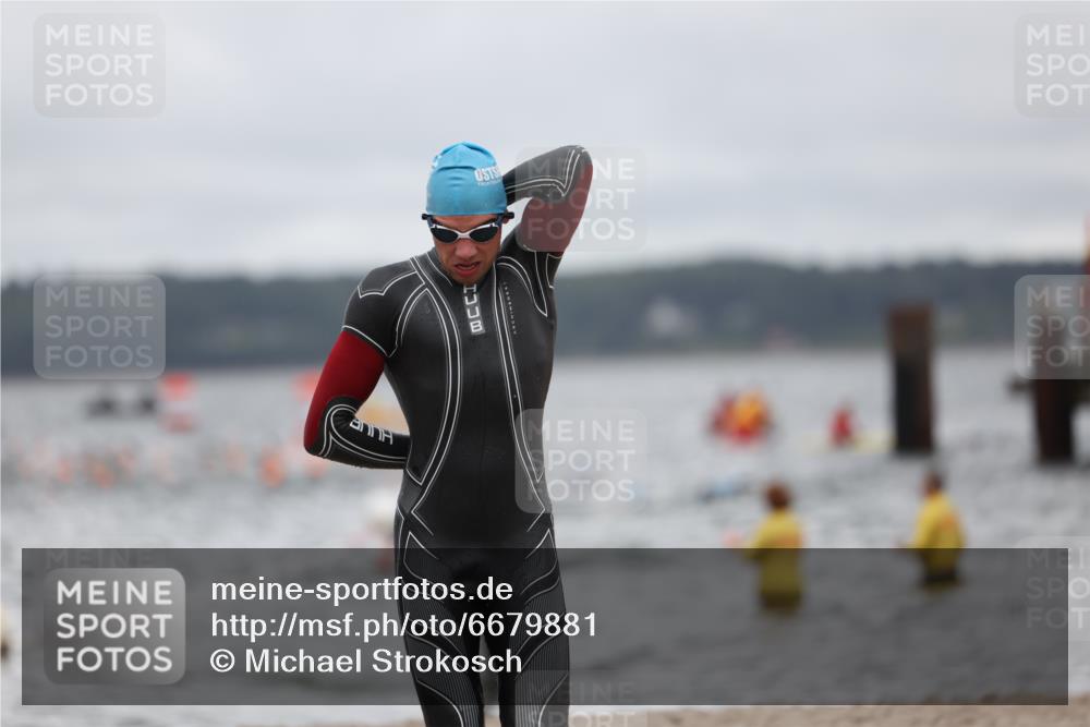 04.08.2024 - OstseeMan Michael Strokosch http://msf.ph/oto/6679881 04.08.2024 09:46:46 Schwimmen 268, 320, 1159, 1159, 1160, 1162, 1166, 1169, 1170, 1178, 1178, 1181, 1181, 1183, 1183, 1189, 1205, 1205, 1208, 1208, 1219, 1219, 1241, 1241, 1258, 1258, 1259, 1262, 1262, 1274, 1275, 1276, 1276, 1279, 1281, 1281, 1289, 1289, 1295, 1295, 1297 meine-sportfotos.de