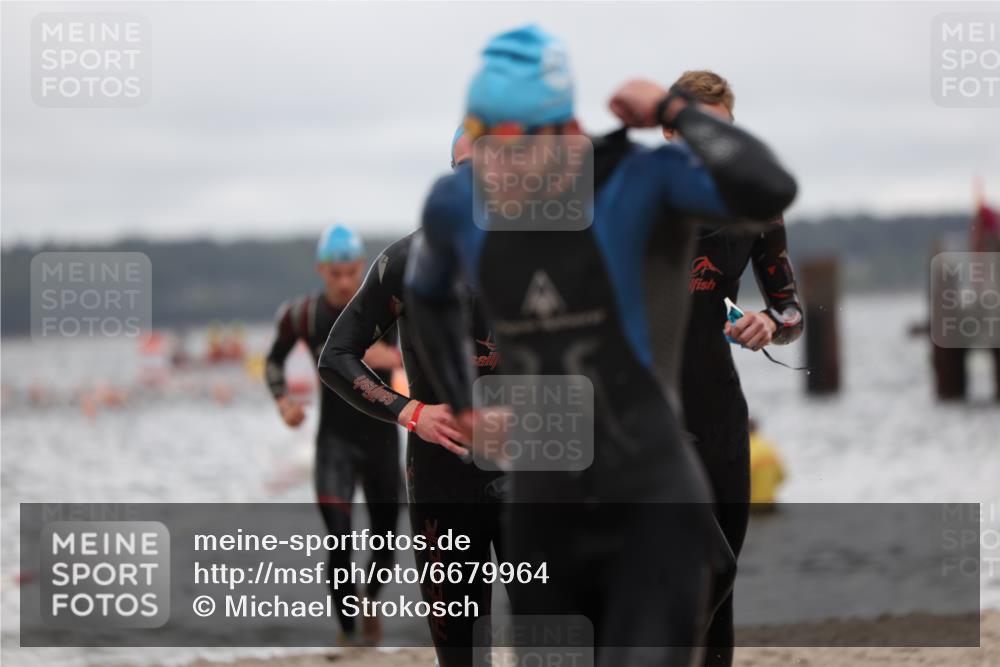 04.08.2024 - OstseeMan Michael Strokosch http://msf.ph/oto/6679964 04.08.2024 09:47:43 Schwimmen 214, 230, 248, 274, 281, 288, 313, 319, 390, 394, 395, 1164, 1167, 1196, 1204, 1214, 1229, 1233, 1237, 1237, 1257, 1260, 1261, 1272, 1283, 1284, 1284 meine-sportfotos.de