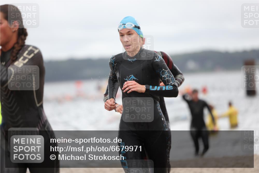 04.08.2024 - OstseeMan Michael Strokosch http://msf.ph/oto/6679971 04.08.2024 09:47:46 Schwimmen 214, 230, 248, 274, 281, 313, 319, 390, 394, 395, 1167, 1167, 1196, 1214, 1228, 1229, 1233, 1237, 1237, 1242, 1249, 1257, 1260, 1261, 1272, 1283, 1284, 1284 meine-sportfotos.de