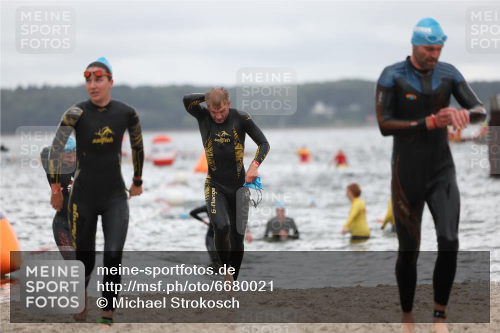 04.08.2024 - OstseeMan Michael Strokosch http://msf.ph/oto/6680021 04.08.2024 09:48:21 Schwimmen 215, 287, 295, 298, 315, 332, 345, 1163, 1163, 1165, 1165, 1184, 1184, 1186, 1188, 1200, 1200, 1213, 1216, 1216, 1217, 1220, 1220, 1236, 1250, 1250, 1252, 1264, 1264, 1269, 1269, 1273, 1277, 1277, 1293, 1293 meine-sportfotos.de