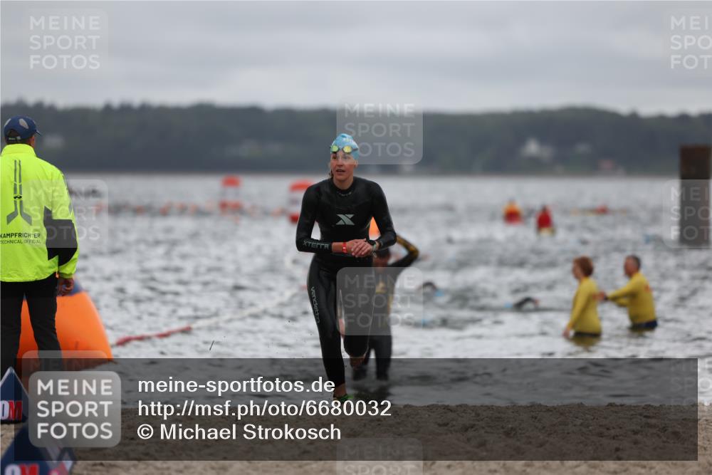 04.08.2024 - OstseeMan Michael Strokosch http://msf.ph/oto/6680032 04.08.2024 09:48:31 Schwimmen 215, 287, 295, 298, 315, 345, 1184, 1184, 1186, 1188, 1200, 1200, 1216, 1216, 1217, 1252, 1269, 1269, 1277, 1277, 1293, 1293 meine-sportfotos.de