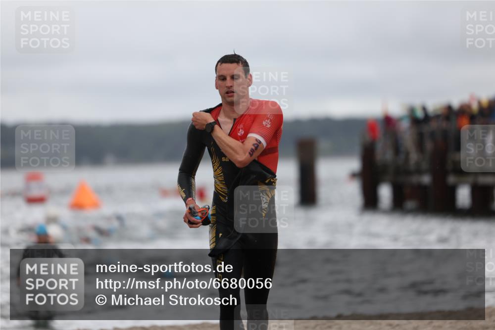 04.08.2024 - OstseeMan Michael Strokosch http://msf.ph/oto/6680056 04.08.2024 09:48:42 Schwimmen 295, 308, 345, 362, 1184, 1185, 1186, 1188, 1200, 1202, 1202, 1216, 1238, 1269, 1269, 1293, 1293 meine-sportfotos.de