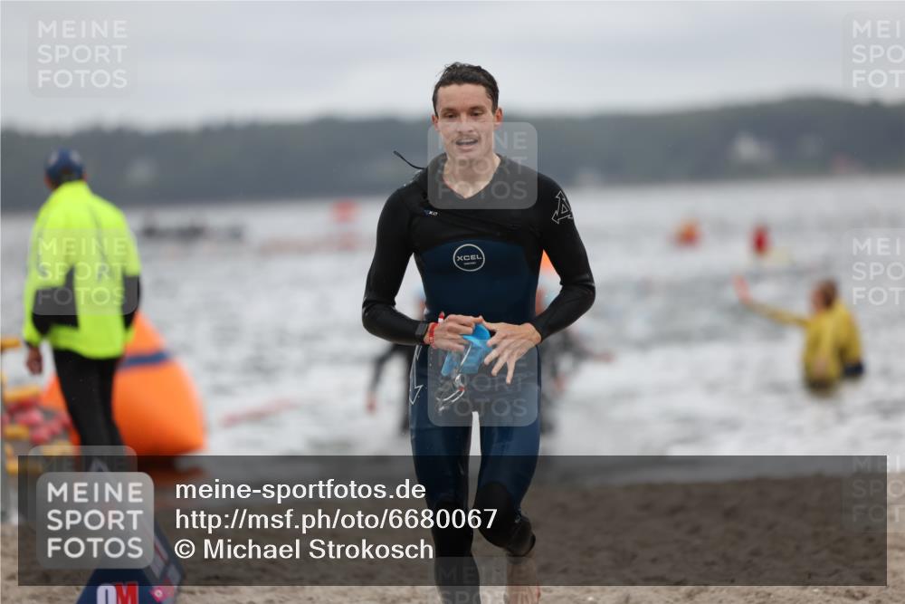 04.08.2024 - OstseeMan Michael Strokosch http://msf.ph/oto/6680067 04.08.2024 09:48:51 Schwimmen 297, 308, 345, 362, 1156, 1156, 1185, 1197, 1197, 1202, 1202, 1238, 1247, 1247, 1269 meine-sportfotos.de