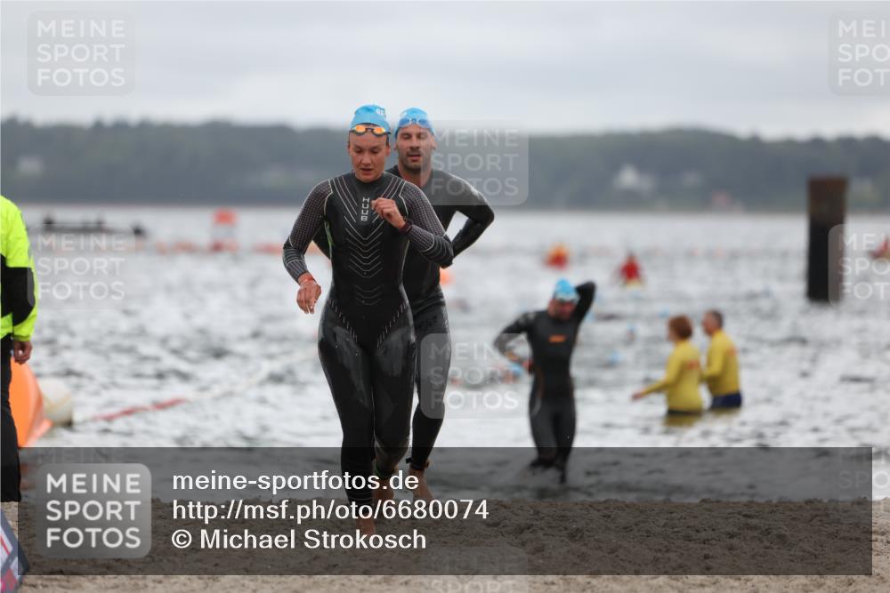 04.08.2024 - OstseeMan Michael Strokosch http://msf.ph/oto/6680074 04.08.2024 09:48:59 Schwimmen 297, 308, 362, 364, 1156, 1156, 1185, 1197, 1197, 1202, 1202, 1238, 1247, 1247 meine-sportfotos.de