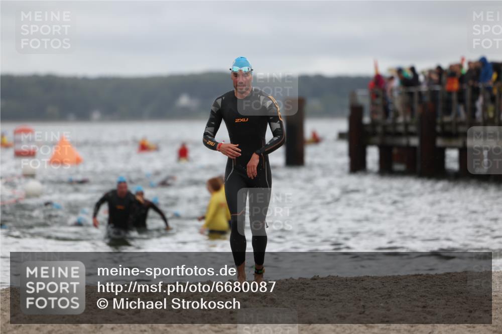 04.08.2024 - OstseeMan Michael Strokosch http://msf.ph/oto/6680087 04.08.2024 09:49:05 Schwimmen 297, 362, 364, 1156, 1156, 1185, 1197, 1197, 1198, 1202, 1238, 1247, 1247 meine-sportfotos.de