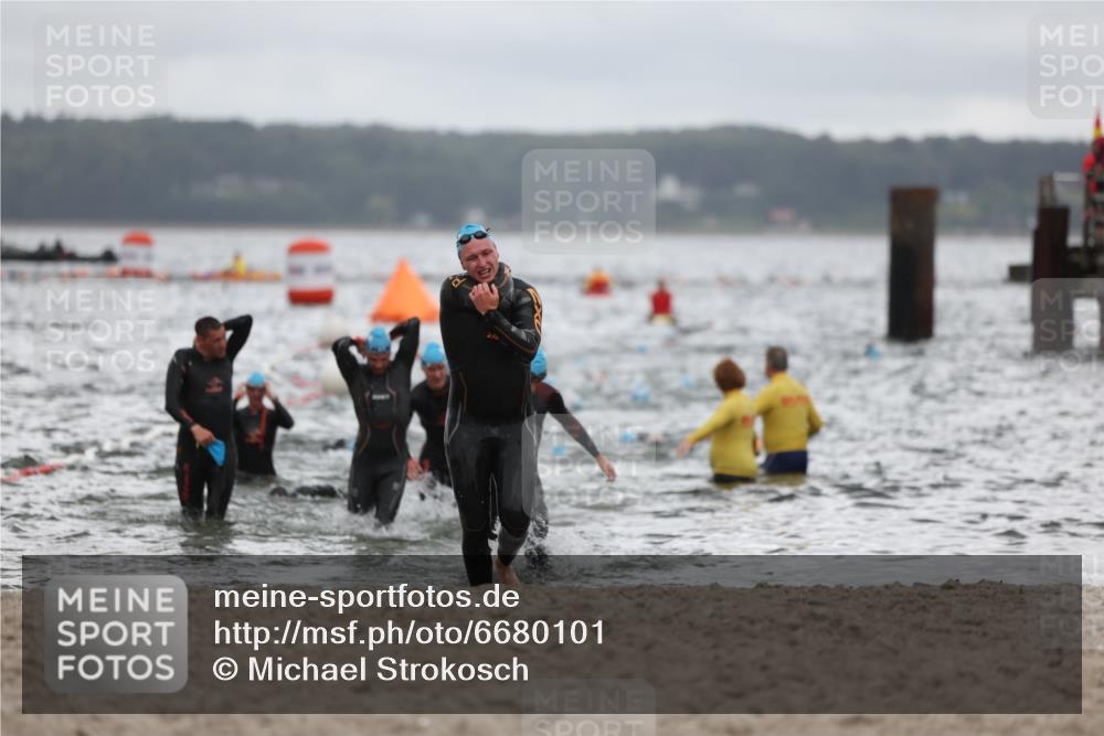 04.08.2024 - OstseeMan Michael Strokosch http://msf.ph/oto/6680101 04.08.2024 09:49:17 Schwimmen 220, 258, 262, 278, 318, 357, 359, 364, 386, 1156, 1156, 1171, 1198, 1247, 1247 meine-sportfotos.de