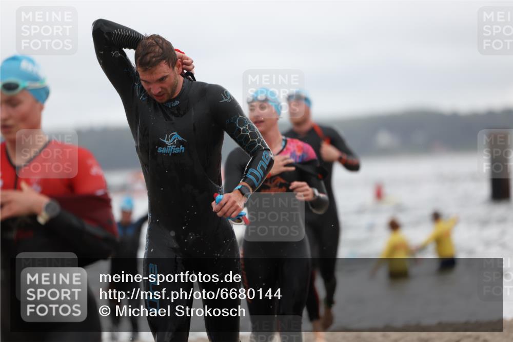 04.08.2024 - OstseeMan Michael Strokosch http://msf.ph/oto/6680144 04.08.2024 09:49:35 Schwimmen 220, 244, 258, 262, 278, 310, 318, 357, 359, 378, 386, 398, 1171, 1187, 1195, 1206, 1209, 1223, 1224, 1227, 1244, 1263, 1265, 1294, 1298, 1299 meine-sportfotos.de