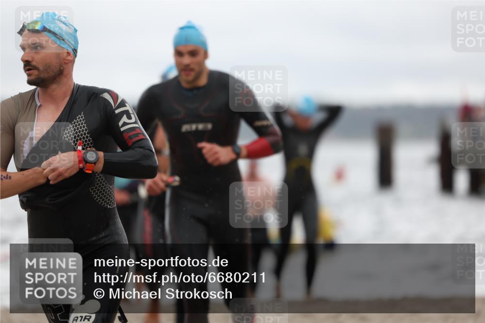 04.08.2024 - OstseeMan Michael Strokosch http://msf.ph/oto/6680211 04.08.2024 09:50:07 Schwimmen 232, 253, 273, 275, 276, 290, 299, 300, 317, 349, 351, 366, 1177, 1192, 1232, 1232, 1235, 1246, 1246, 1270, 1286, 1288 meine-sportfotos.de