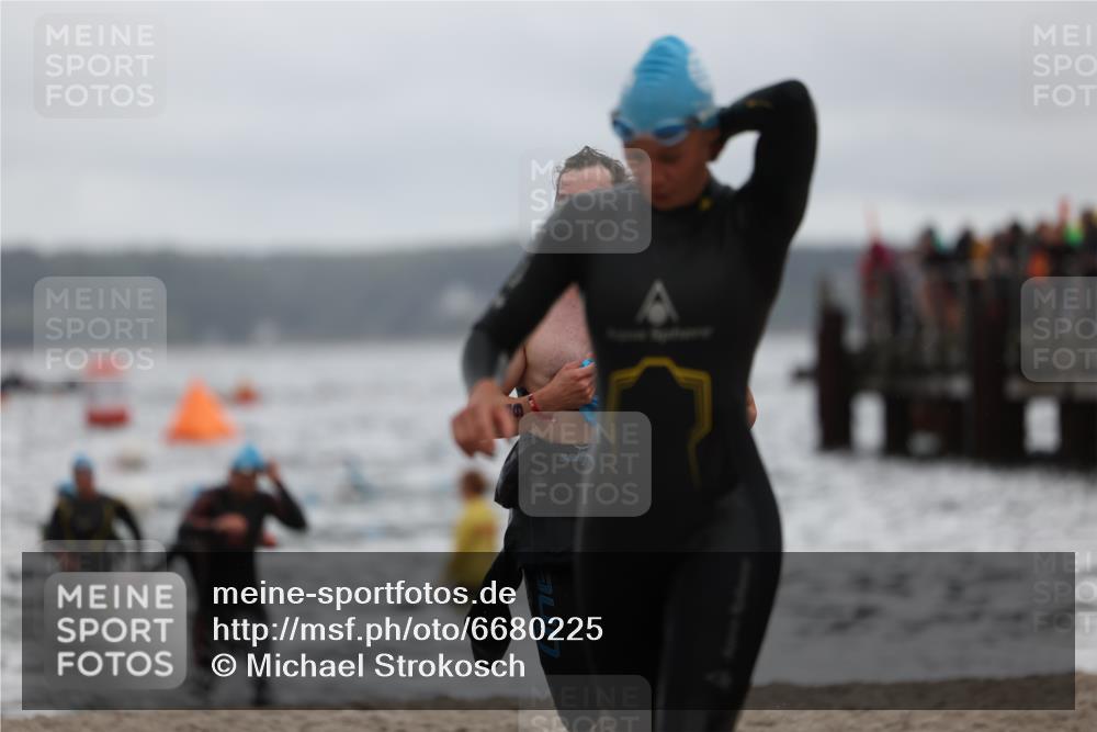 04.08.2024 - OstseeMan Michael Strokosch http://msf.ph/oto/6680225 04.08.2024 09:50:12 Schwimmen 232, 273, 275, 276, 289, 299, 300, 317, 349, 351, 366, 1232, 1232, 1235, 1246, 1246, 1270, 1286 meine-sportfotos.de