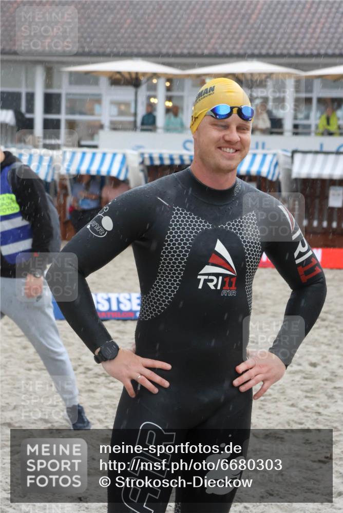 04.08.2024 - OstseeMan Strokosch-Dieckow http://msf.ph/oto/6680303 04.08.2024 06:51:09 Bevor dem Schwimmen  meine-sportfotos.de