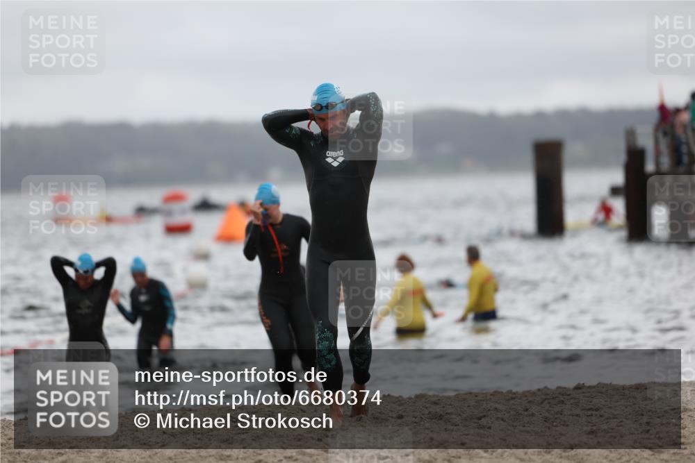 04.08.2024 - OstseeMan Michael Strokosch http://msf.ph/oto/6680374 04.08.2024 09:50:52 Schwimmen 316, 322, 330, 365, 389, 389, 396, 1180, 1194, 1231, 1231, 1255, 1286, 1290, 1291, 1291 meine-sportfotos.de