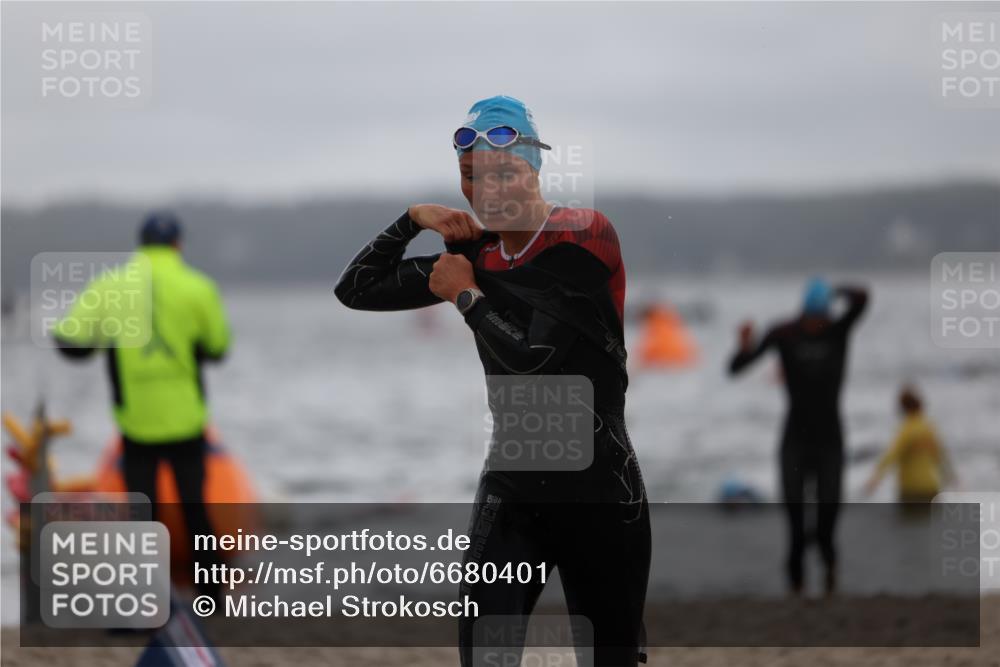 04.08.2024 - OstseeMan Michael Strokosch http://msf.ph/oto/6680401 04.08.2024 09:51:00 Schwimmen 314, 322, 330, 365, 385, 396, 1180, 1180, 1194, 1231, 1255, 1286, 1290, 1291, 1291 meine-sportfotos.de