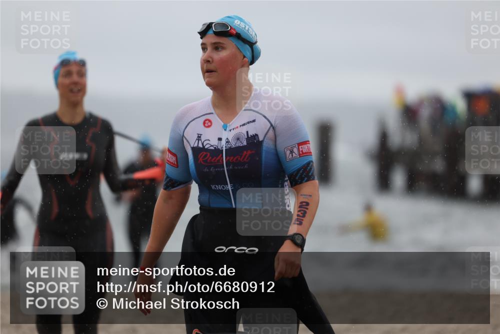 04.08.2024 - OstseeMan Michael Strokosch http://msf.ph/oto/6680912 04.08.2024 09:55:06 Schwimmen 235, 286, 356, 377, 400, 402 meine-sportfotos.de