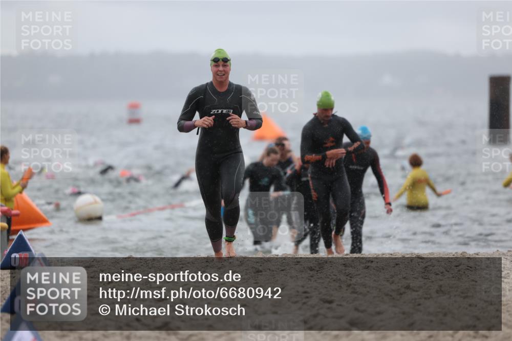 04.08.2024 - OstseeMan Michael Strokosch http://msf.ph/oto/6680942 04.08.2024 09:55:29 Schwimmen 235, 267, 377, 399, 423, 563 meine-sportfotos.de