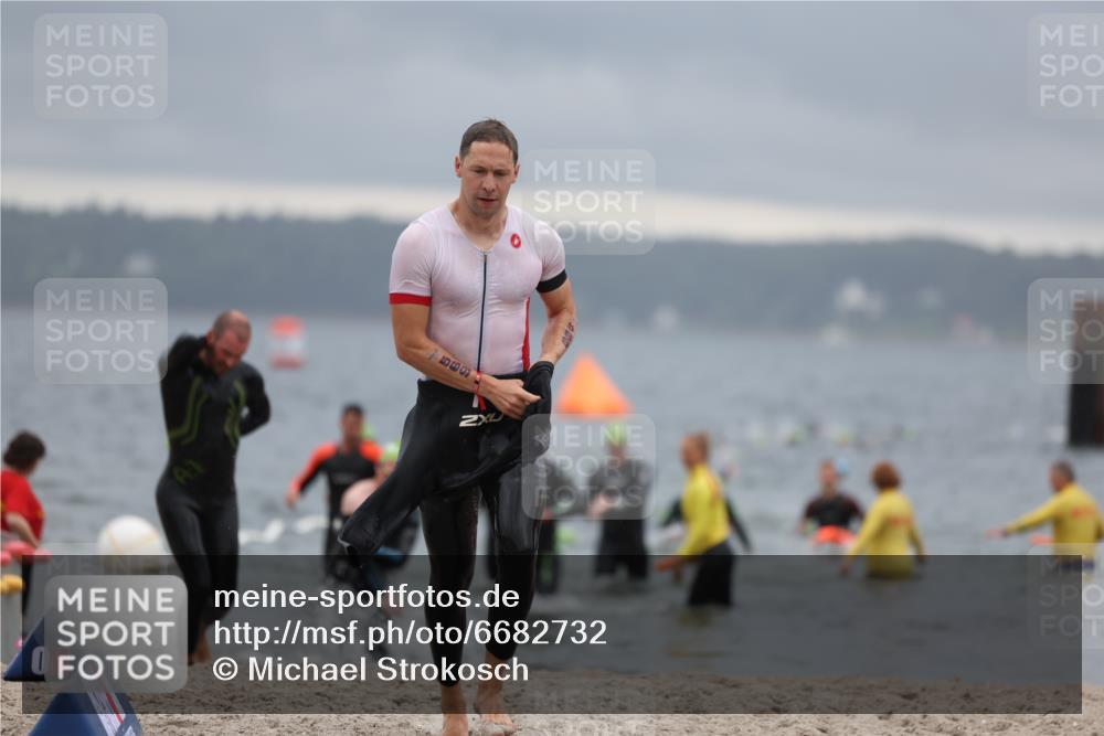 04.08.2024 - OstseeMan Michael Strokosch http://msf.ph/oto/6682732 04.08.2024 10:04:48 Schwimmen 284, 407, 408, 431, 446, 448, 513, 548, 568, 569 meine-sportfotos.de