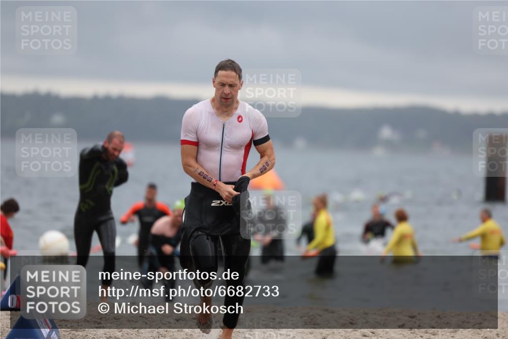 04.08.2024 - OstseeMan Michael Strokosch http://msf.ph/oto/6682733 04.08.2024 10:04:49 Schwimmen 284, 407, 408, 431, 446, 448, 513, 568, 569 meine-sportfotos.de