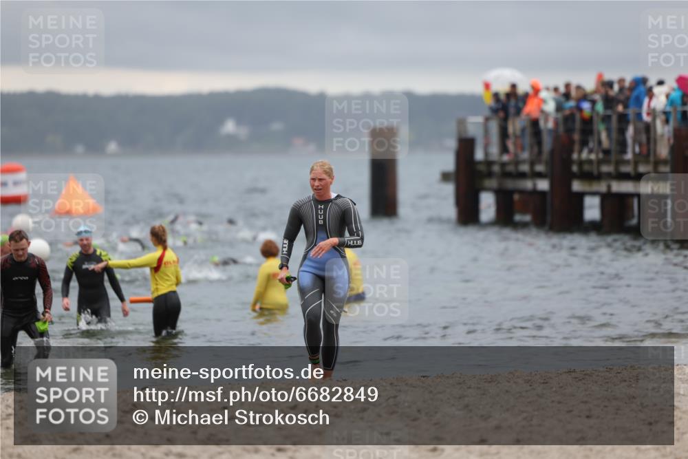 04.08.2024 - OstseeMan Michael Strokosch http://msf.ph/oto/6682849 04.08.2024 10:05:36 Schwimmen 415, 468, 505, 514, 521, 560, 560 meine-sportfotos.de