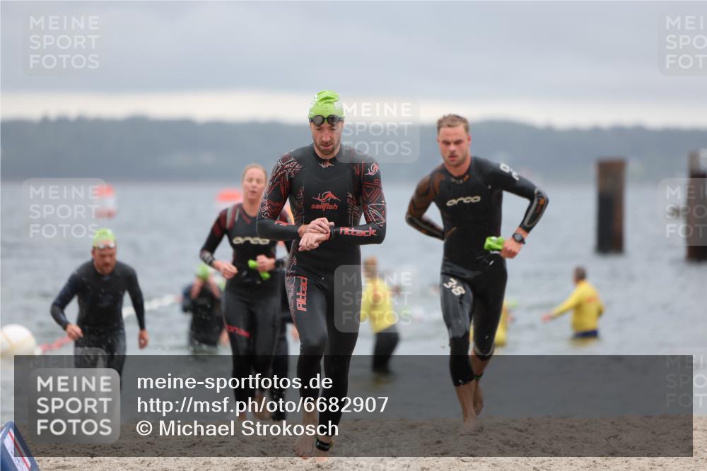 04.08.2024 - OstseeMan Michael Strokosch http://msf.ph/oto/6682907 04.08.2024 10:06:04 Schwimmen 387, 470, 515, 539, 541, 555, 606 meine-sportfotos.de