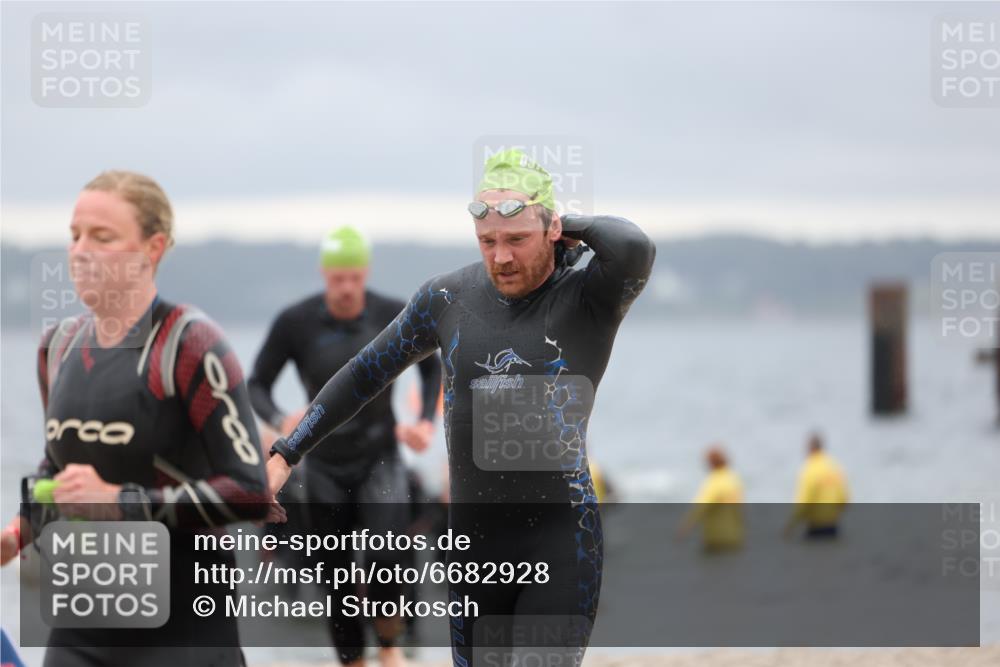04.08.2024 - OstseeMan Michael Strokosch http://msf.ph/oto/6682928 04.08.2024 10:06:10 Schwimmen 387, 436, 470, 499, 515, 539, 541, 555, 556, 587, 606 meine-sportfotos.de