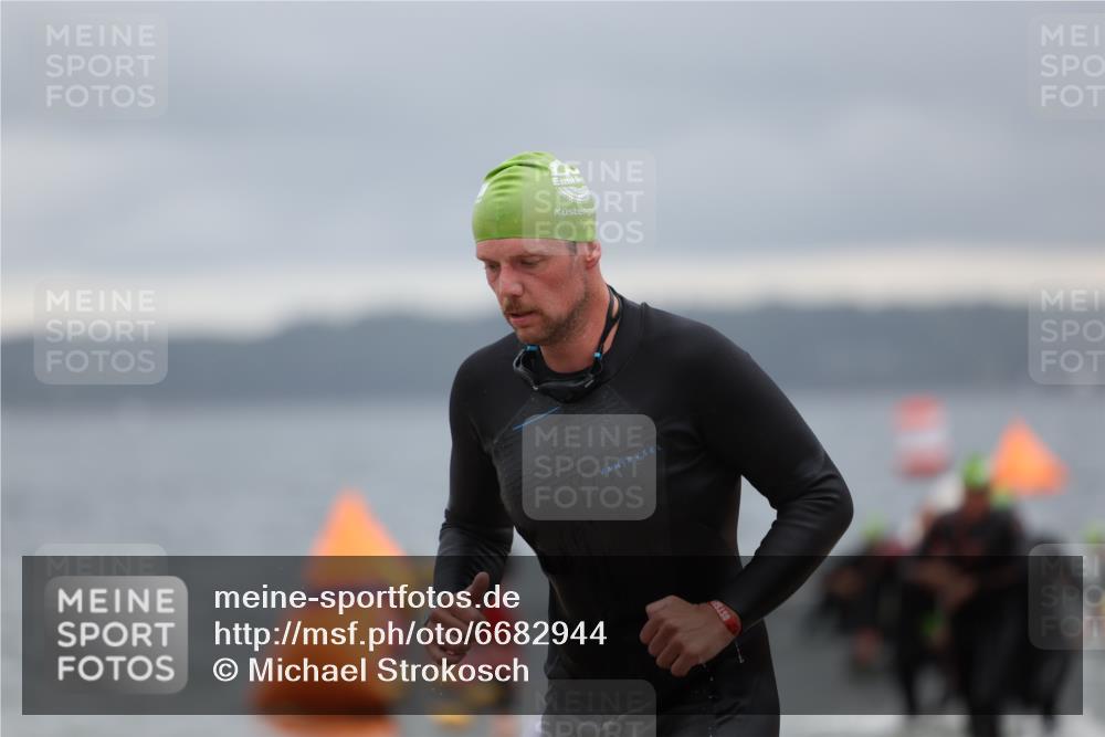 04.08.2024 - OstseeMan Michael Strokosch http://msf.ph/oto/6682944 04.08.2024 10:06:14 Schwimmen 436, 470, 499, 515, 541, 555, 556, 587, 606 meine-sportfotos.de