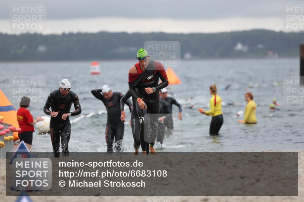 04.08.2024 - OstseeMan Michael Strokosch http://msf.ph/oto/6683108 04.08.2024 10:08:20 Schwimmen 598, 644, 652, 657, 658, 665 meine-sportfotos.de