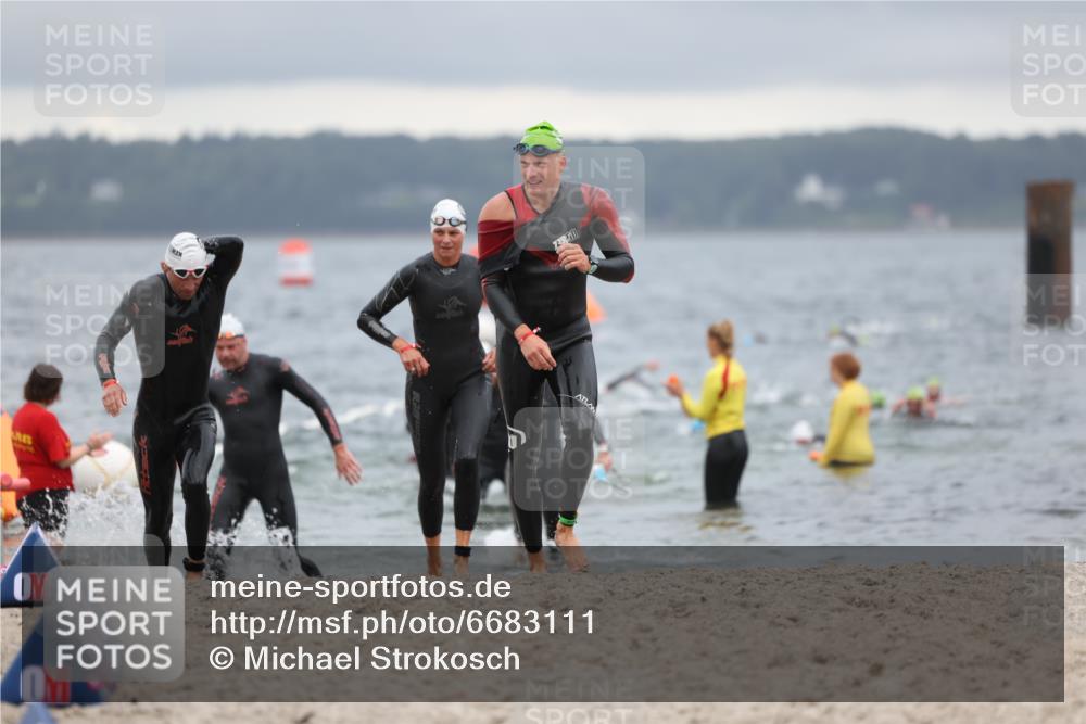 04.08.2024 - OstseeMan Michael Strokosch http://msf.ph/oto/6683111 04.08.2024 10:08:22 Schwimmen 598, 644, 652, 657, 658, 665 meine-sportfotos.de