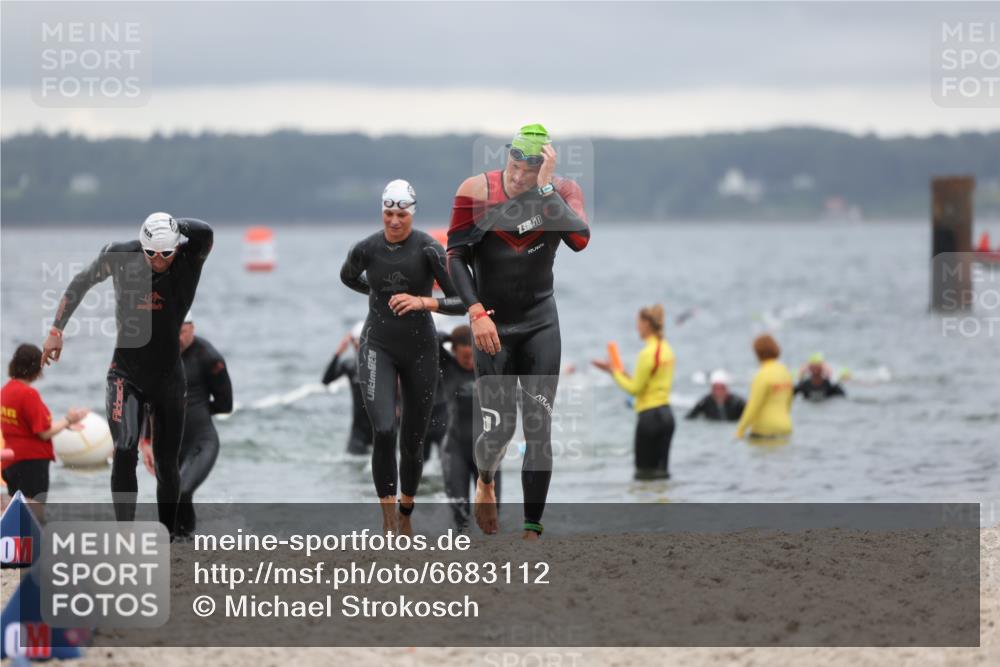 04.08.2024 - OstseeMan Michael Strokosch http://msf.ph/oto/6683112 04.08.2024 10:08:22 Schwimmen 598, 644, 652, 657, 658, 665 meine-sportfotos.de