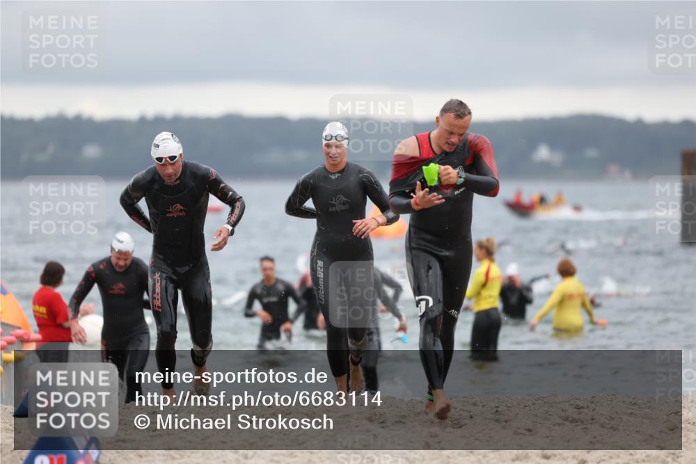 04.08.2024 - OstseeMan Michael Strokosch http://msf.ph/oto/6683114 04.08.2024 10:08:23 Schwimmen 598, 644, 652, 657, 658, 665 meine-sportfotos.de