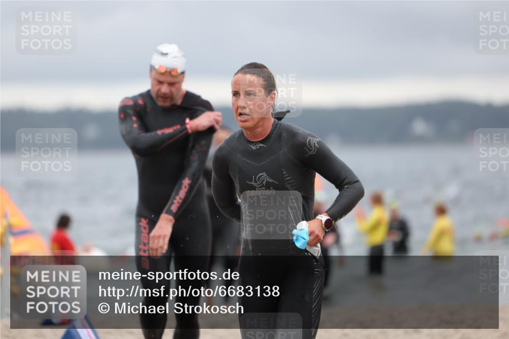04.08.2024 - OstseeMan Michael Strokosch http://msf.ph/oto/6683138 04.08.2024 10:08:33 Schwimmen 598, 644, 652, 657, 658, 665, 710, 727 meine-sportfotos.de