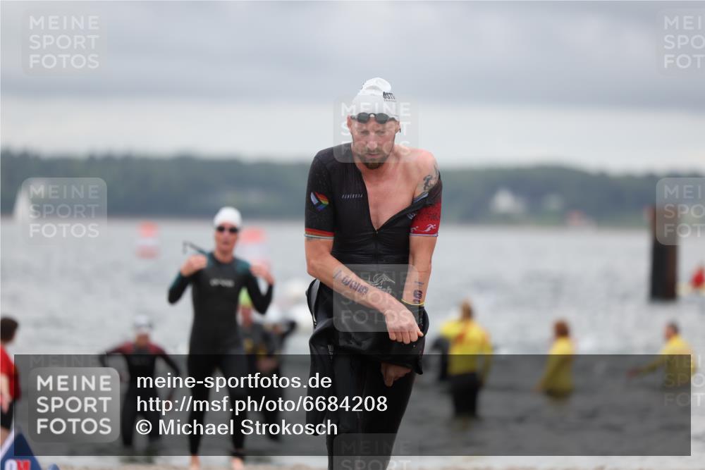 04.08.2024 - OstseeMan Michael Strokosch http://msf.ph/oto/6684208 04.08.2024 10:15:22 Schwimmen 428, 625, 627, 638, 663, 707, 715, 753, 756, 759, 782, 784, 788, 788, 802, 814 meine-sportfotos.de