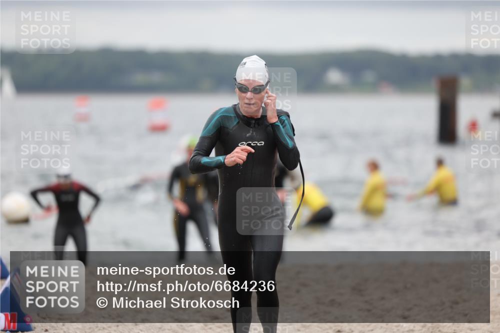 04.08.2024 - OstseeMan Michael Strokosch http://msf.ph/oto/6684236 04.08.2024 10:15:26 Schwimmen 428, 625, 627, 638, 649, 707, 753, 759, 784, 788, 788, 802, 814 meine-sportfotos.de