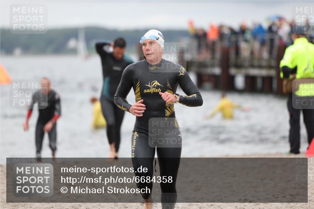 04.08.2024 - OstseeMan Michael Strokosch http://msf.ph/oto/6684358 04.08.2024 10:15:59 Schwimmen 640, 648, 682, 685, 723, 742, 754, 785, 810 meine-sportfotos.de