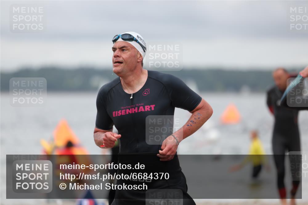 04.08.2024 - OstseeMan Michael Strokosch http://msf.ph/oto/6684370 04.08.2024 10:16:03 Schwimmen 648, 682, 723, 742, 743, 754, 785, 810 meine-sportfotos.de
