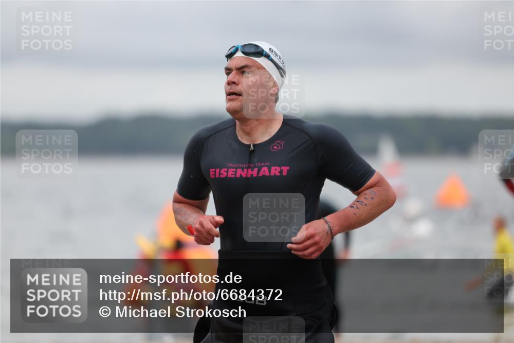 04.08.2024 - OstseeMan Michael Strokosch http://msf.ph/oto/6684372 04.08.2024 10:16:04 Schwimmen 648, 682, 723, 742, 743, 754, 785, 810 meine-sportfotos.de