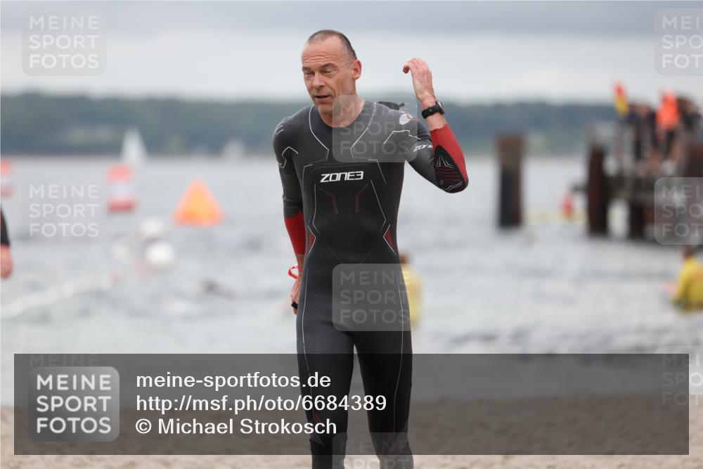 04.08.2024 - OstseeMan Michael Strokosch http://msf.ph/oto/6684389 04.08.2024 10:16:07 Schwimmen 648, 682, 723, 742, 743, 754, 785, 810 meine-sportfotos.de