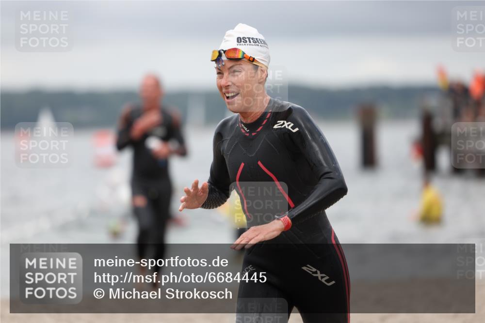 04.08.2024 - OstseeMan Michael Strokosch http://msf.ph/oto/6684445 04.08.2024 10:16:41 Schwimmen 698, 736, 736, 795 meine-sportfotos.de