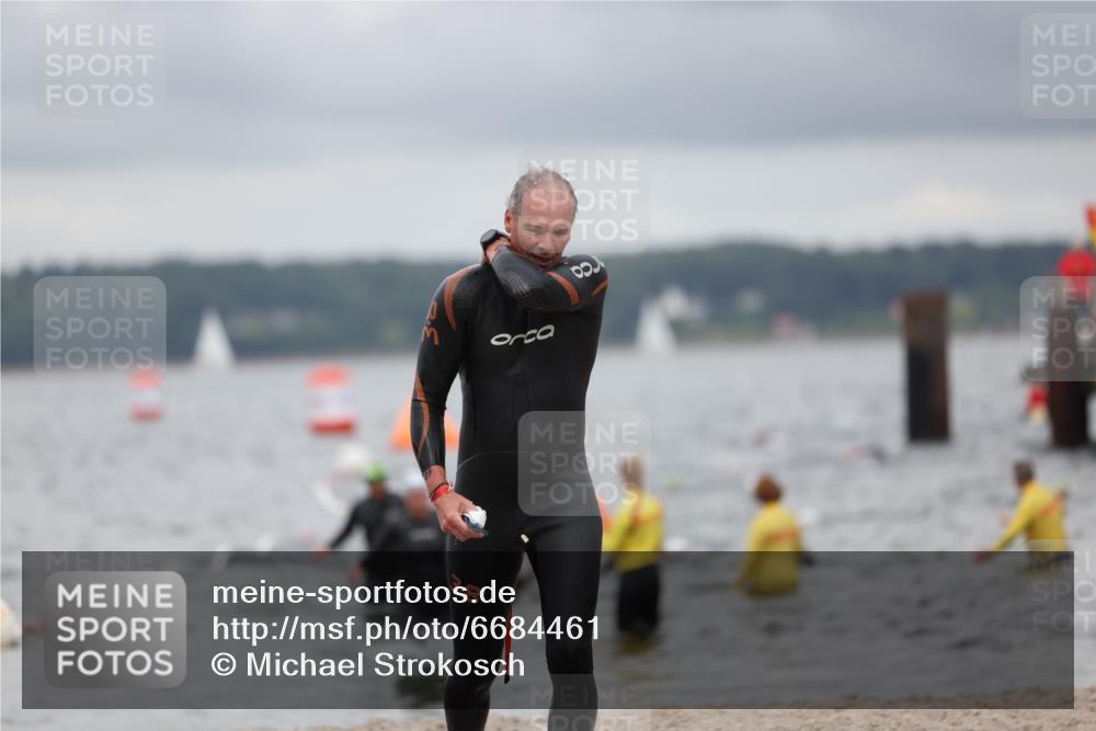 04.08.2024 - OstseeMan Michael Strokosch http://msf.ph/oto/6684461 04.08.2024 10:16:44 Schwimmen 708, 736, 736, 795 meine-sportfotos.de