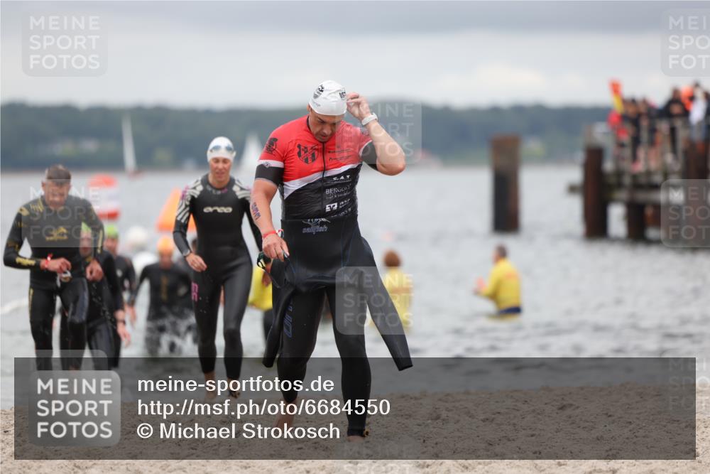 04.08.2024 - OstseeMan Michael Strokosch http://msf.ph/oto/6684550 04.08.2024 10:17:30 Schwimmen 478, 633, 679, 680, 681, 694, 745, 786, 937, 957 meine-sportfotos.de