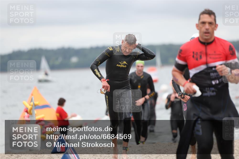 04.08.2024 - OstseeMan Michael Strokosch http://msf.ph/oto/6684569 04.08.2024 10:17:33 Schwimmen 633, 679, 680, 694, 786, 937, 957 meine-sportfotos.de