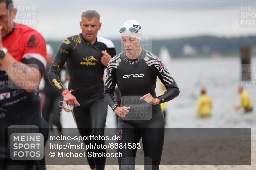 04.08.2024 - OstseeMan Michael Strokosch http://msf.ph/oto/6684583 04.08.2024 10:17:35 Schwimmen 493, 633, 679, 680, 694, 786, 937, 957 meine-sportfotos.de
