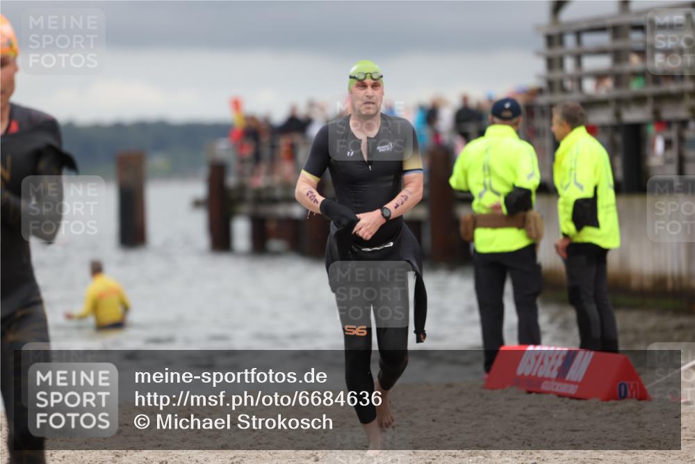 04.08.2024 - OstseeMan Michael Strokosch http://msf.ph/oto/6684636 04.08.2024 10:17:46 Schwimmen 451, 493, 573, 612, 633, 662, 679, 680, 749, 937, 957 meine-sportfotos.de