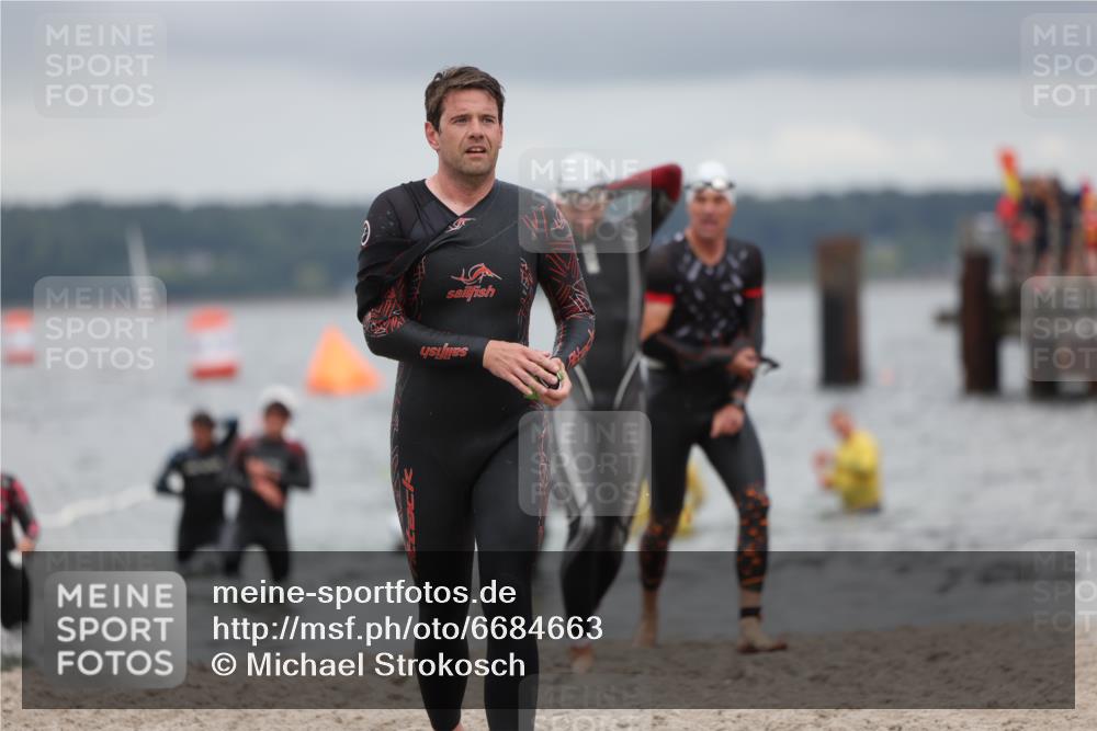04.08.2024 - OstseeMan Michael Strokosch http://msf.ph/oto/6684663 04.08.2024 10:17:51 Schwimmen 451, 451, 493, 573, 612, 633, 662, 679, 749, 937 meine-sportfotos.de