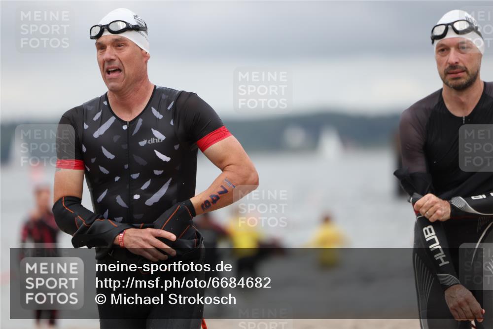 04.08.2024 - OstseeMan Michael Strokosch http://msf.ph/oto/6684682 04.08.2024 10:17:57 Schwimmen 451, 451, 493, 573, 612, 642, 662, 679, 749, 771, 771, 798, 937 meine-sportfotos.de